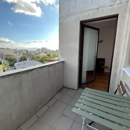 Downtown Unirii Square Private Economy With Shared Amenities * Bucharest